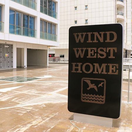 Windwesthome Dubai Eksteriør billede